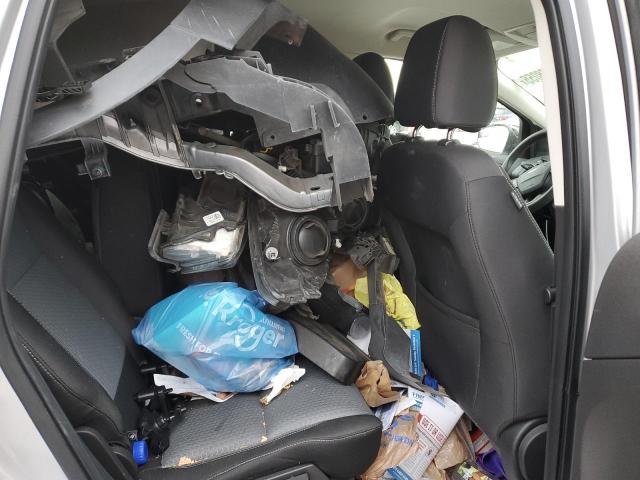 Photo 10 from auction – 2017 FORD ESCAPE SE with VIN 1FMCU9GD2HUE39344