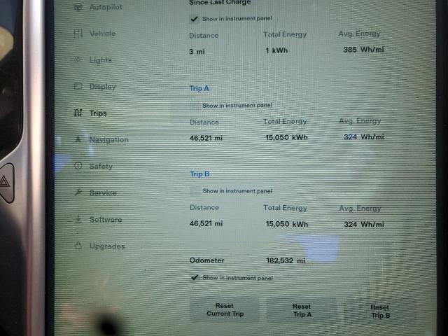 Photo 9 from auction – 2015 TESLA MODEL S with VIN 5YJSA1E24FF118715
