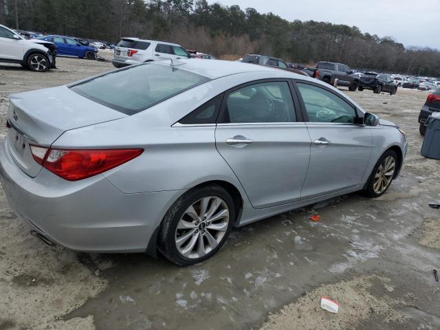 Photo 3 from auction – 2012 HYUNDAI SONATA SE with VIN 5NPEC4AC1CH394807