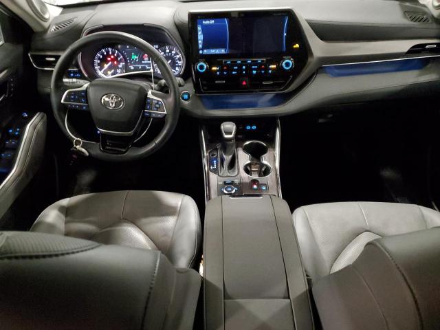 Photo 8 from auction – 2022 TOYOTA HIGHLANDER with VIN 5TDDZRBH0NS569644