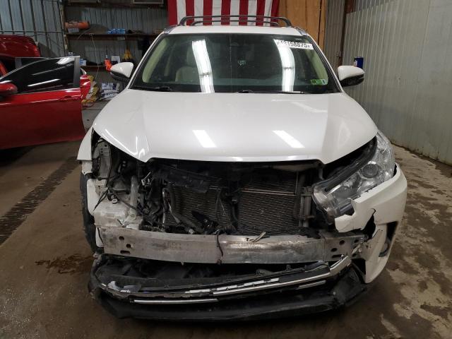Photo 5 from auction – 2019 TOYOTA HIGHLANDER with VIN 5TDJGRFH8KS052610