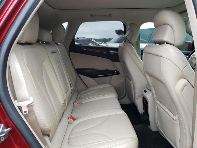 Photo 11 from auction – 2017 LINCOLN MKC RESERV with VIN 5LMCJ3C91HUL19295
