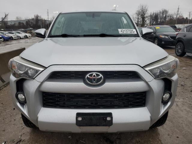 Photo 5 from auction – 2015 TOYOTA 4RUNNER SR with VIN JTEBU5JR7F5222954