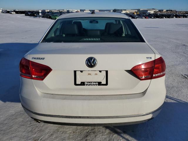 Photo 6 from auction – 2015 VOLKSWAGEN PASSAT SE with VIN 1VWBV7A38FC079496