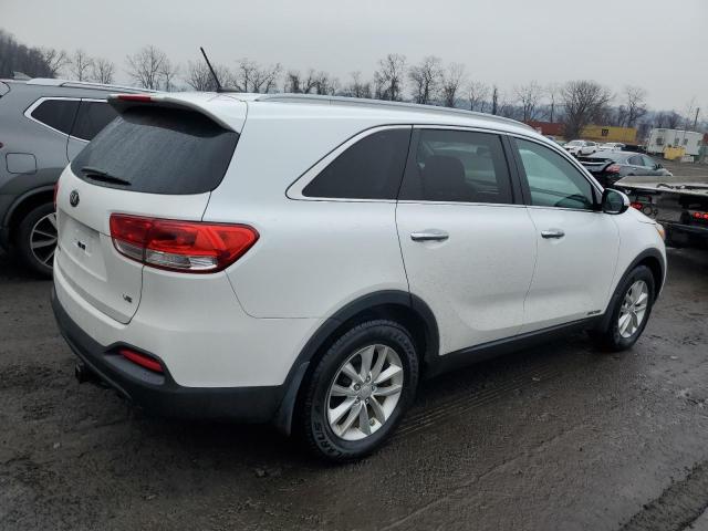 Photo 3 from auction – 2016 KIA SORENTO LX with VIN 5XYPGDA54GG096344