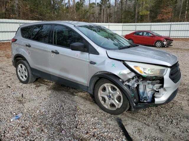 Photo 4 from auction – 2017 FORD ESCAPE S with VIN 1FMCU0F71HUA69138