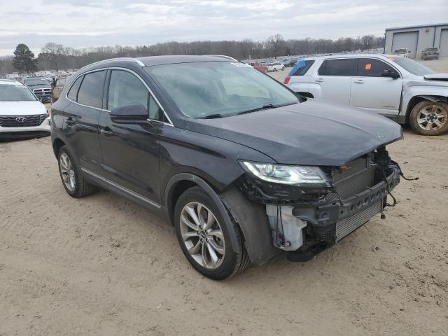 Photo 4 from auction – 2019 LINCOLN MKC SELECT with VIN 5LMCJ2C97KUL09226