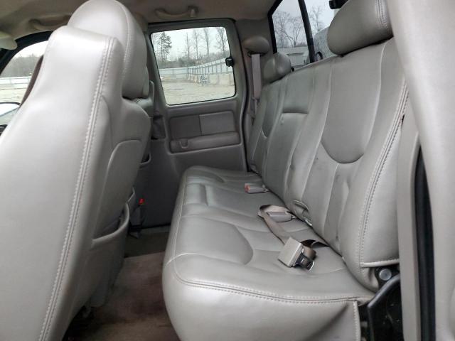 Photo 10 from auction – 2005 CHEVROLET SILVERADO with VIN 1GCEK19B15E152602