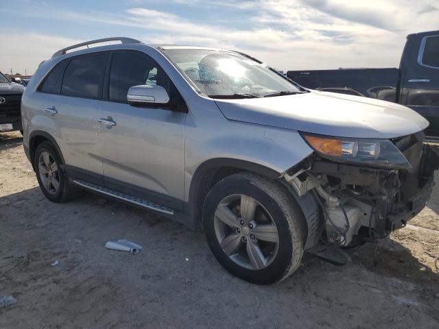 Photo 4 from auction – 2012 KIA SORENTO EX with VIN 5XYKU4A27CG299134