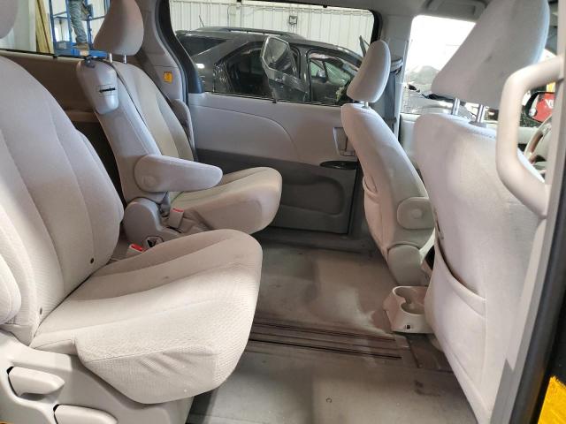 Photo 11 from auction – 2013 TOYOTA SIENNA LE with VIN 5TDKK3DC8DS368552