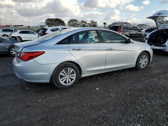 Photo 3 from auction – 2011 HYUNDAI SONATA GLS with VIN 5NPEB4AC4BH065956