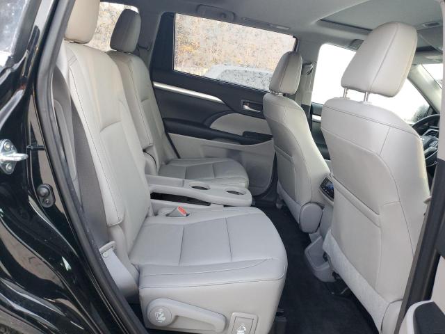 Zdjęcie 11 z aukcji – 2015 TOYOTA HIGHLANDER z VIN 5TDKKRFH5FS064268