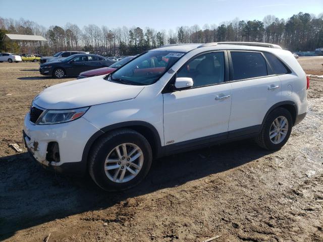 Photo 1 from auction – 2015 KIA SORENTO LX with VIN 5XYKTCA62FG565535