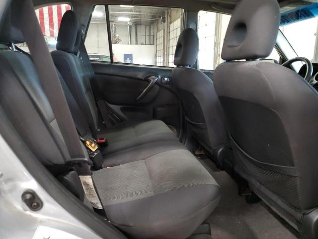Photo 11 from auction – 2005 TOYOTA RAV4 with VIN JTEGD20V850063960