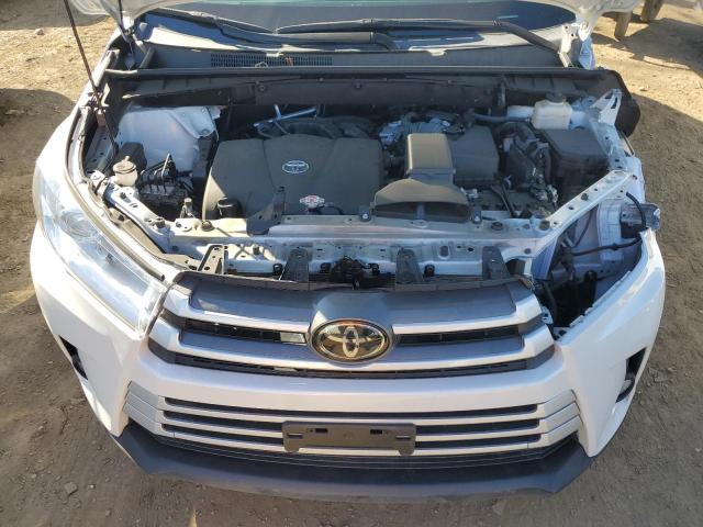 Zdjęcie 12 z aukcji – 2018 TOYOTA HIGHLANDER z VIN 5TDJZRFH3JS811382