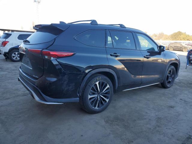 Photo 3 from auction – 2022 TOYOTA HIGHLANDER with VIN 5TDJZRBH2NS166414