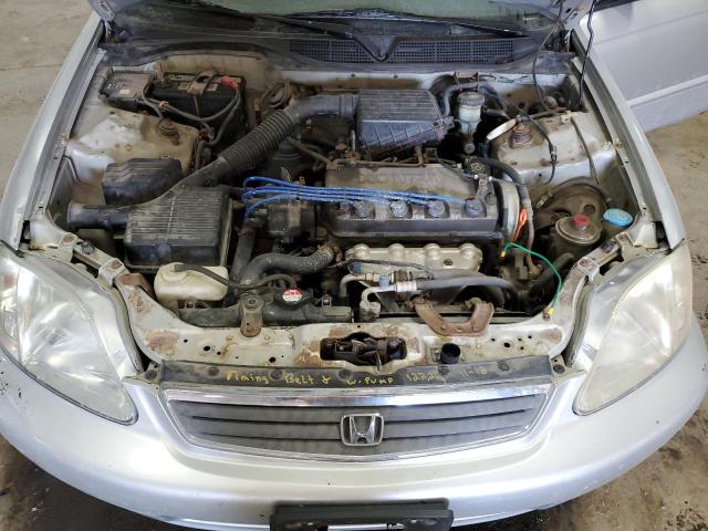 Photo 11 from auction – 2000 HONDA CIVIC BASE with VIN 2HGEJ6610YH552001