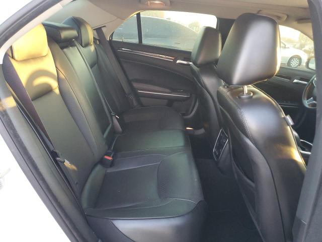 Photo 10 from auction – 2019 CHRYSLER 300 LIMITE with VIN 2C3CCAEG7KH585971