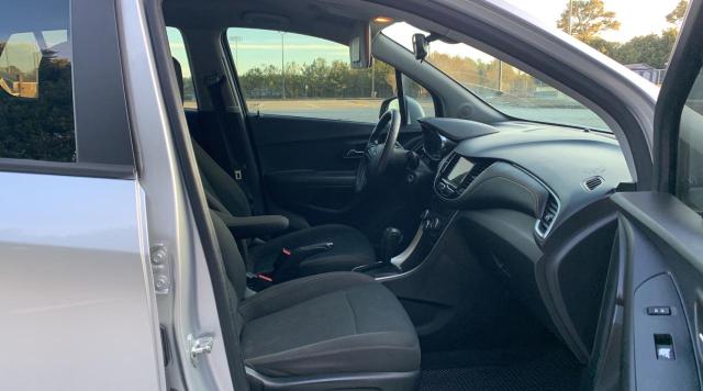 Photo 5 from auction – 2018 CHEVROLET TRAX LS with VIN KL7CJNSB8JB599447