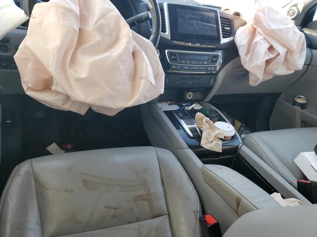 Photo 8 from auction – 2016 HONDA PILOT TOUR with VIN 5FNYF6H98GB107820