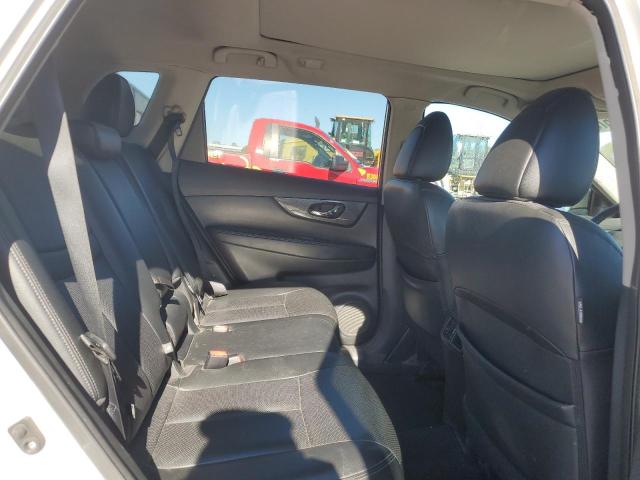 Photo 11 from auction – 2015 NISSAN ROGUE S with VIN 5N1AT2MV0FC889673