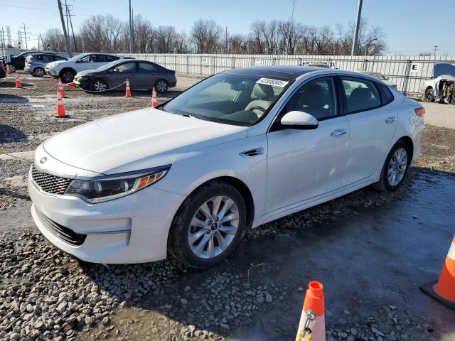 KIA OPTIMA EX 2017 with VIN 5XXGU4L32HG157748 - Photo from auction