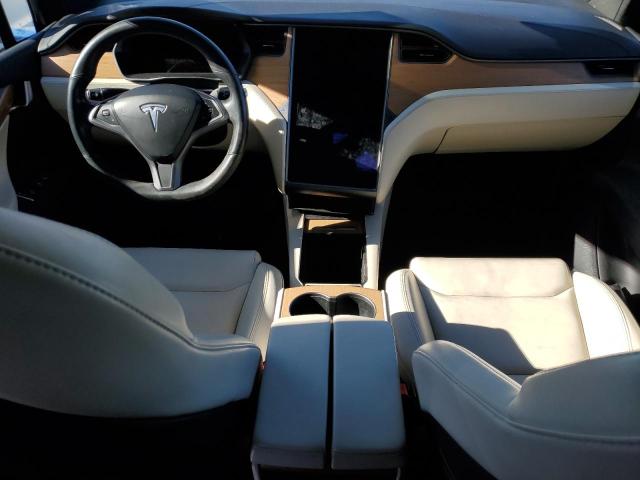Photo 8 from auction – 2020 TESLA MODEL X with VIN 5YJXCBE29LF281586