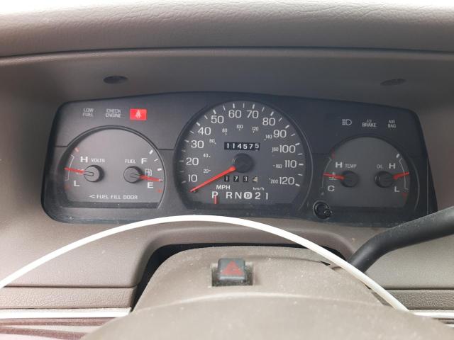 Photo 9 from auction – 2003 MERCURY GRAND MARQ with VIN 2MEFM74W03X656872