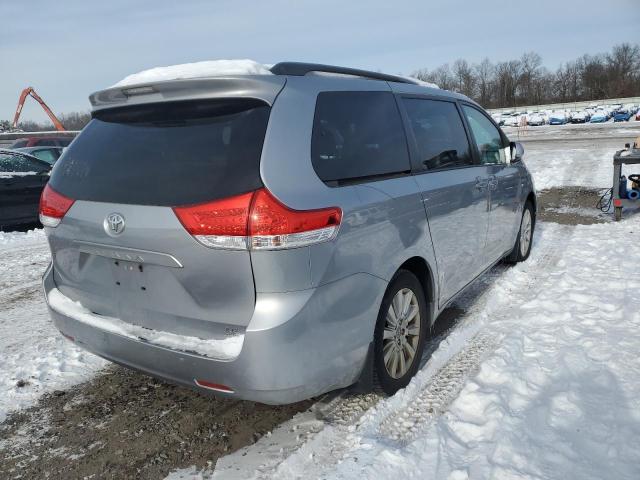 Photo 3 from auction – 2012 TOYOTA SIENNA LE with VIN 5TDJK3DC8CS041482