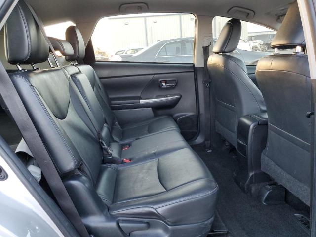 Photo 11 from auction – 2015 TOYOTA PRIUS V with VIN JTDZN3EU8FJ020442