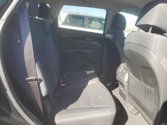 Photo 11 from auction – 2017 KIA SORENTO LX with VIN 5XYPG4A39HG265404