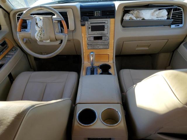 Photo 8 from auction – 2008 LINCOLN NAVIGATOR with VIN 5LMFU27578LJ05620