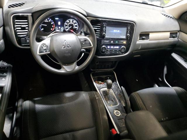 Photo 8 from auction – 2018 MITSUBISHI OUTLANDER with VIN JA4AZ3A34JZ057684