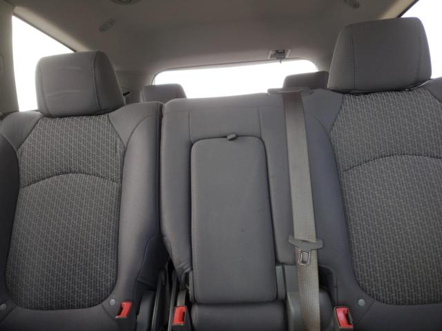 Photo 10 from auction – 2010 CHEVROLET TRAVERSE L with VIN 1GNLREED2AS121895