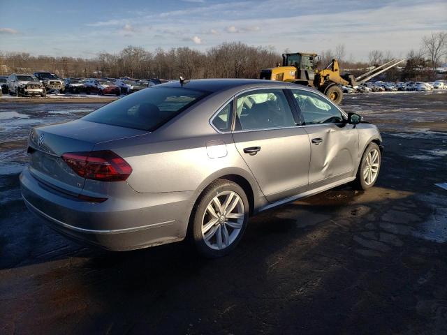 Photo 3 from auction – 2017 VOLKSWAGEN PASSAT SEL with VIN 1VWCT7A35HC038546