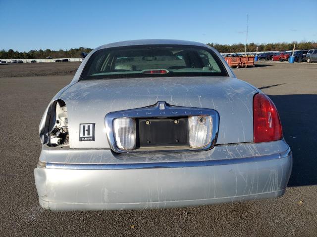Photo 6 from auction – 2001 LINCOLN TOWN CAR E with VIN 1LNHM81W91Y685106