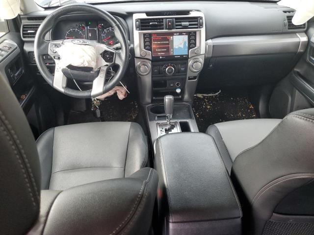 Photo 8 from auction – 2021 TOYOTA 4RUNNER SR with VIN JTEFU5JRXM5231808