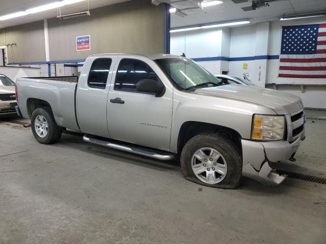 Photo 4 from auction – 2007 CHEVROLET SILVERADO with VIN 1GCEK19C37Z636257