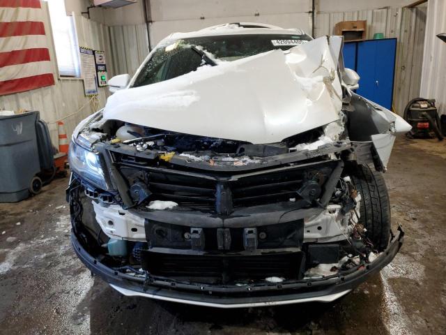 Photo 5 from auction – 2017 LINCOLN MKC RESERV with VIN 5LMCJ3D94HUL71289