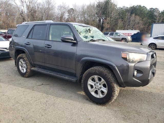 Photo 4 from auction – 2018 TOYOTA 4RUNNER SR with VIN JTEZU5JR2J5166400