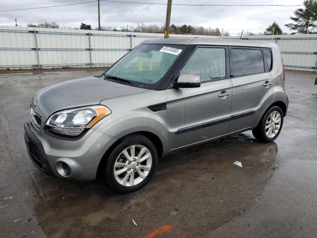 KIA SOUL + 2013 с VIN KNDJT2A63D7607386 - Фото с аукциона