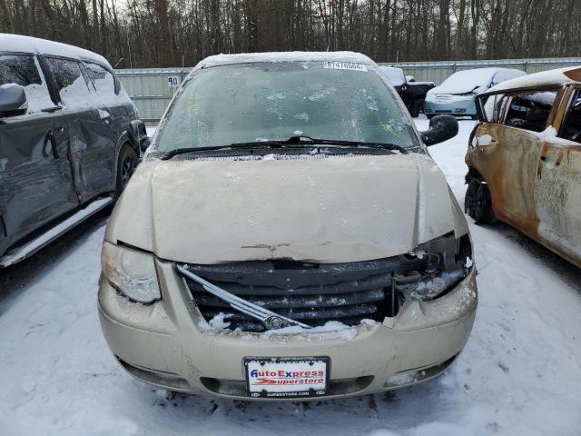 Photo 5 from auction – 2006 CHRYSLER TOWN & COU with VIN 2A4GP44R76R716347