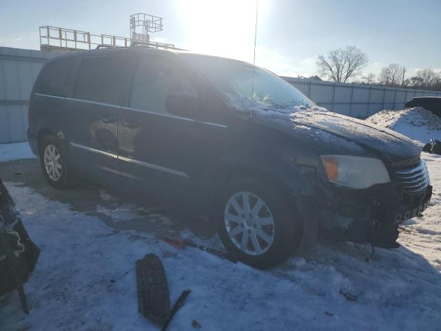 Photo 4 from auction – 2014 CHRYSLER TOWN & COU with VIN 2C4RC1BGXER396160