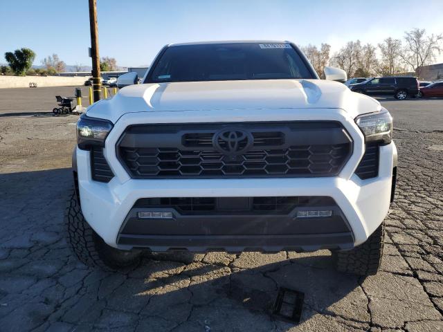 Photo 5 from auction – 2024 TOYOTA TACOMA DOU with VIN 3TMLB5JN7RM034770