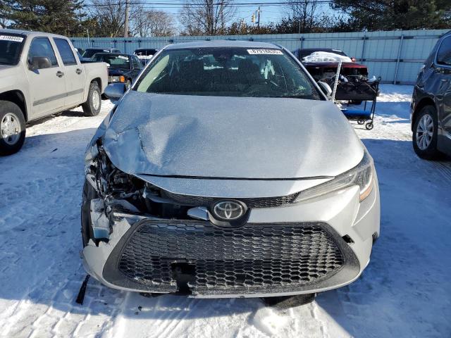 Photo 5 from auction – 2022 TOYOTA COROLLA LE with VIN 5YFEPMAE0NP288991