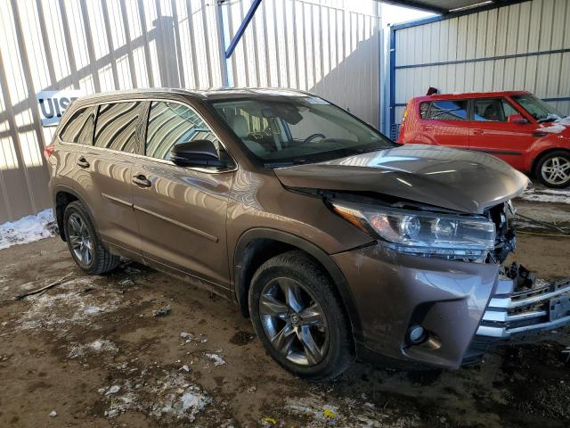 Photo 4 from auction – 2017 TOYOTA HIGHLANDER with VIN 5TDDZRFH1HS464285