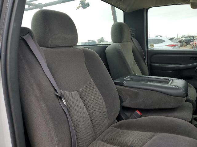 Photo 10 from auction – 2005 CHEVROLET SILVERADO with VIN 1GCHC24U95E344990