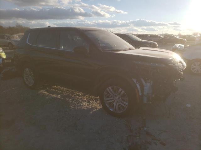 Photo 4 from auction – 2023 MITSUBISHI OUTLANDER with VIN JA4J4TA83PZ029586