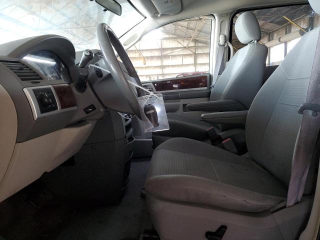 Photo 7 from auction – 2010 CHRYSLER TOWN & COU with VIN 2A4RR5D10AR212931