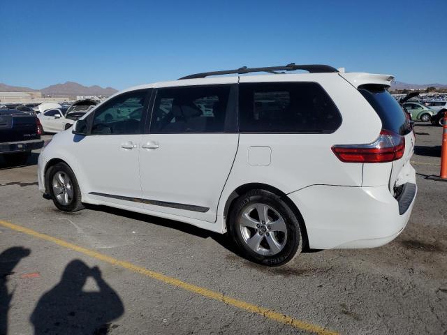 Photo 2 from auction – 2018 TOYOTA SIENNA LE with VIN 5TDKZ3DC9JS902181